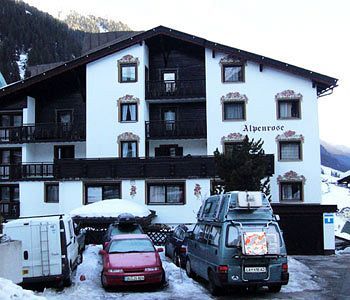 Hotel Garni Alpenrose Ишгъл Екстериор снимка